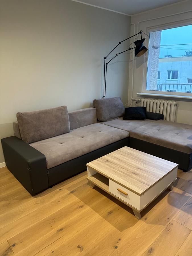 Kawalerka Na Karwinach Apartment Gdynia Bagian luar foto